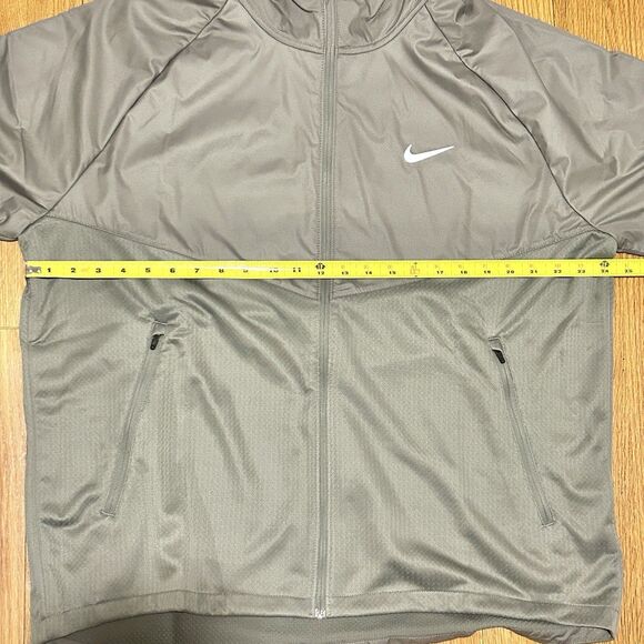 Nike Sphere Miler Men’s Size XL Repel Dark Stucco Silver Running Jacket - Picture 5 of 9
